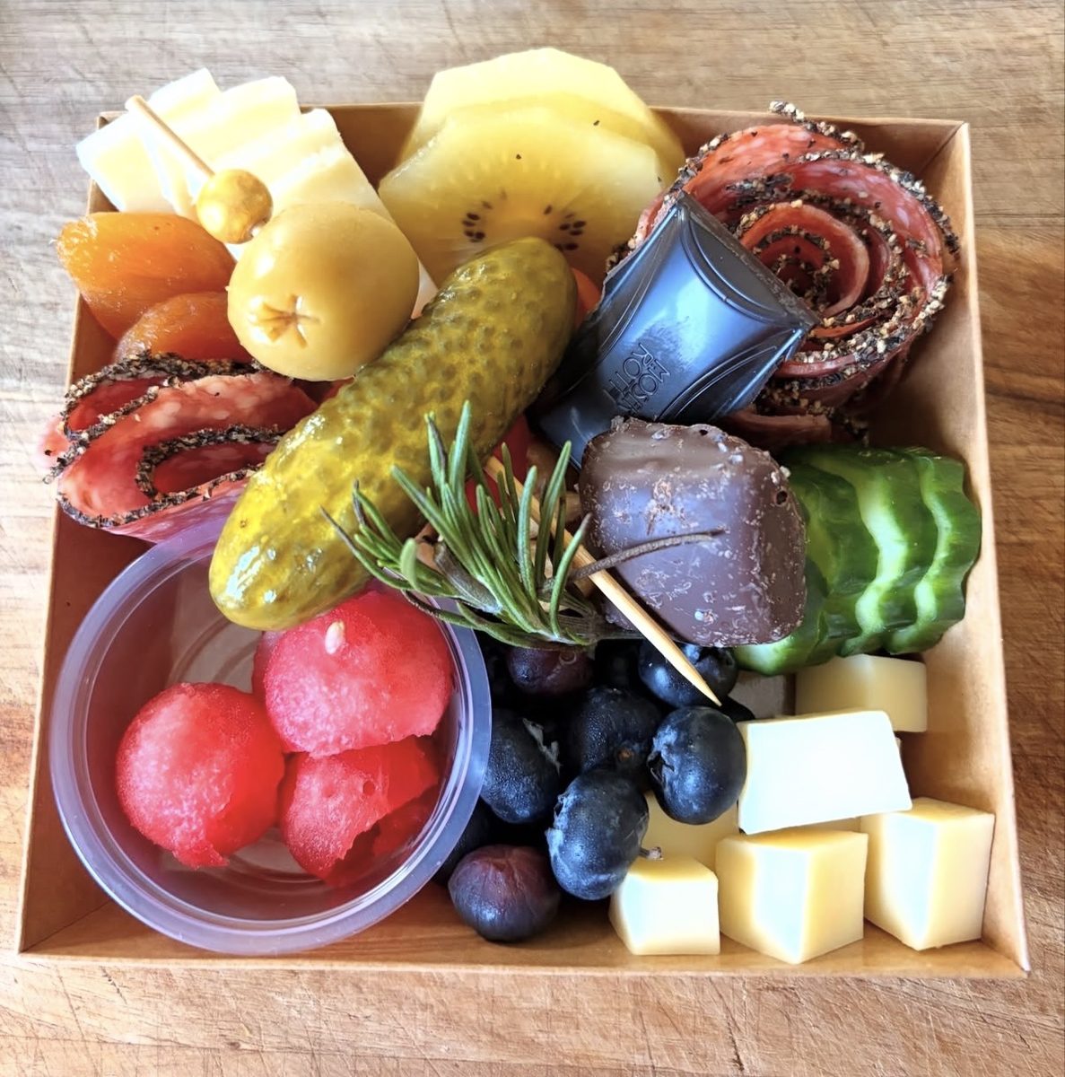 Better Bee Grazing table display